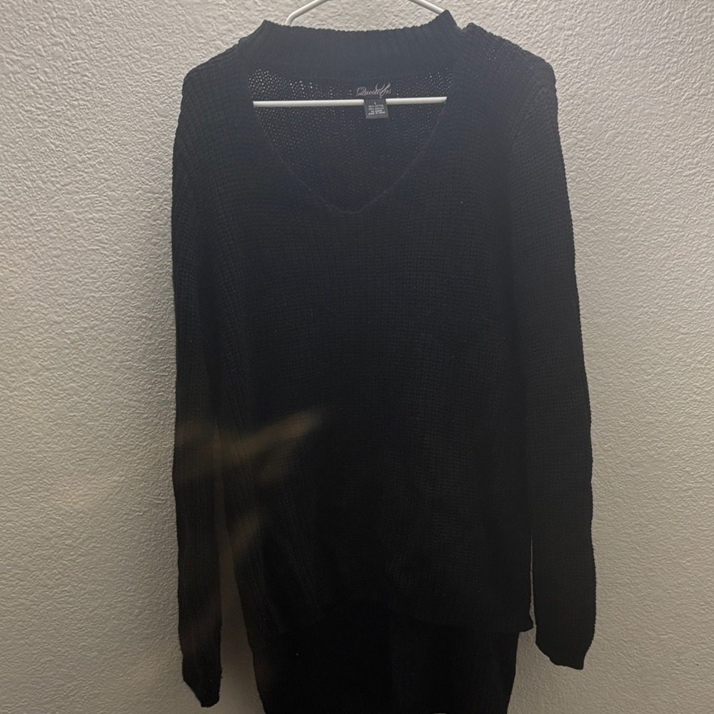 Elegant Black V-Neck Sweater